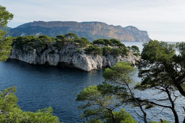 Marseille : ce qu'il faut savoir sur l'accès aux calanques et aux massifs forestiers durant l'été