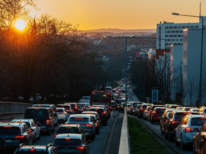 Le taxi moto, une solution pour éviter les embouteillages ?