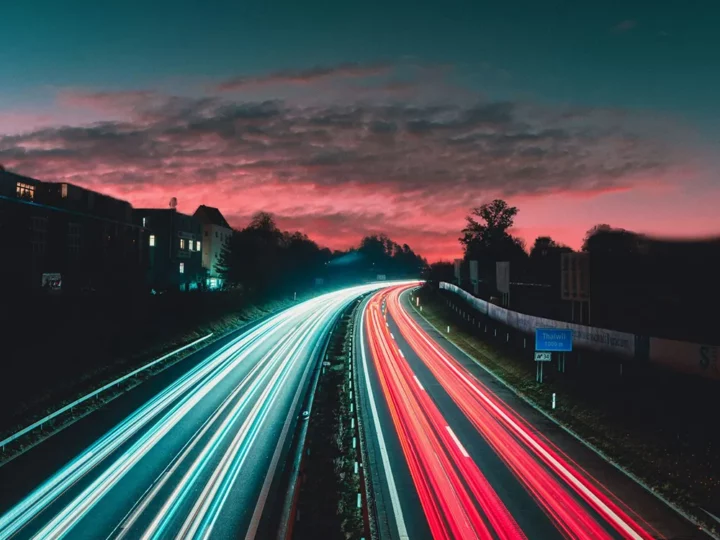 Charge as you drive, la technologie qui promet de faire évoluer l’infrastructure routière