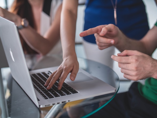 Zefir : ZIA, un assistant intelligent pour la recherche immobilière